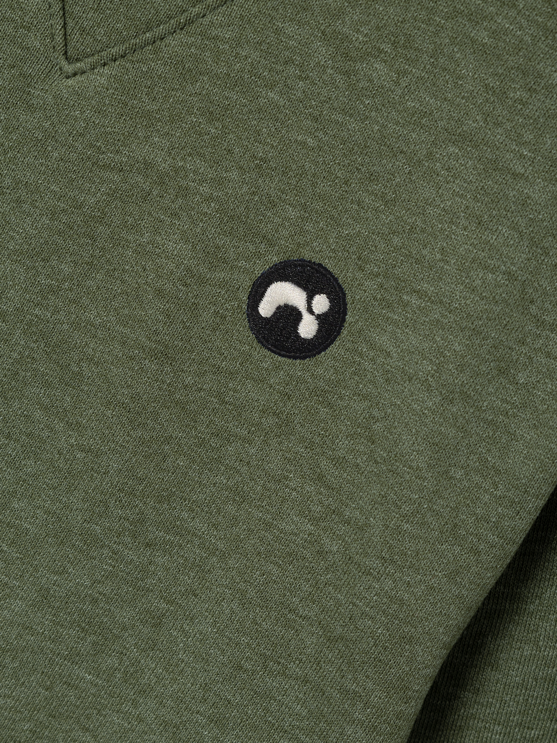 model_shot-front_full